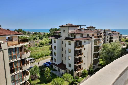 Al Rial Beach Apartments