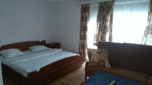 Hostal Tora Bora Guest House