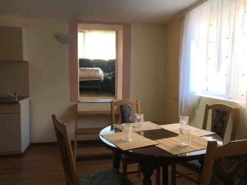 Hostal Triglav Edelweiss Guest House