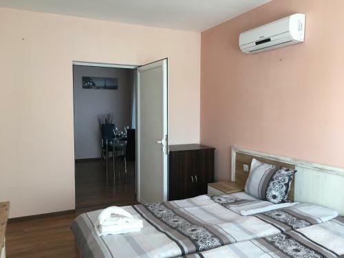 Hostal Triglav Edelweiss Guest House