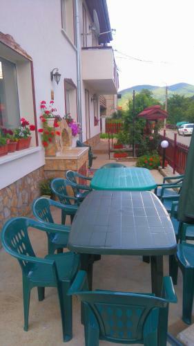 Hostal Guest House Meraklii