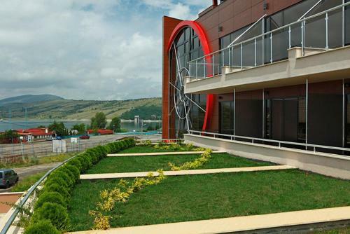 Family Hotel Ring