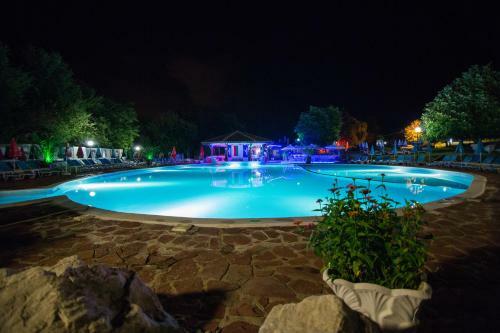 Bryasta Hotel & Restaurant