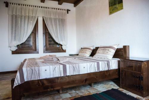 Hotel Dynasty Guest Rooms