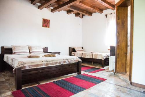 Hotel Dynasty Guest Rooms