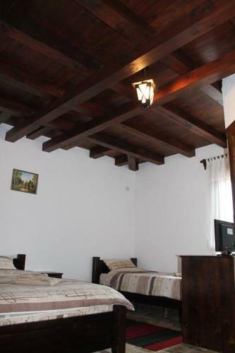 Hotel Dynasty Guest Rooms