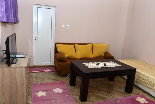 Hostal Avangard