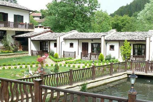 Hostal Guest House Pekliuk
