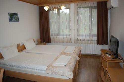 Hostal Mutafova House