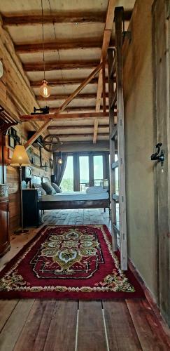 Bed & Breakfast Cob Camp