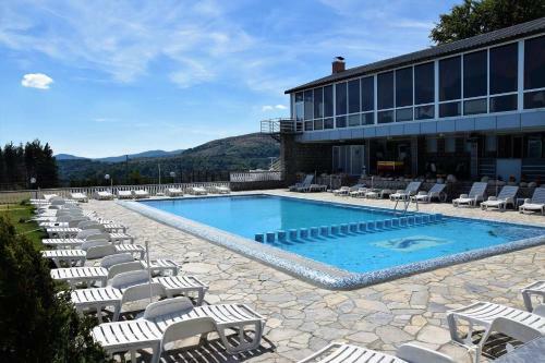 Hostal Guest House Tri Buki
