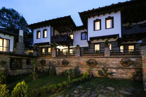 Hostal Belmezova House