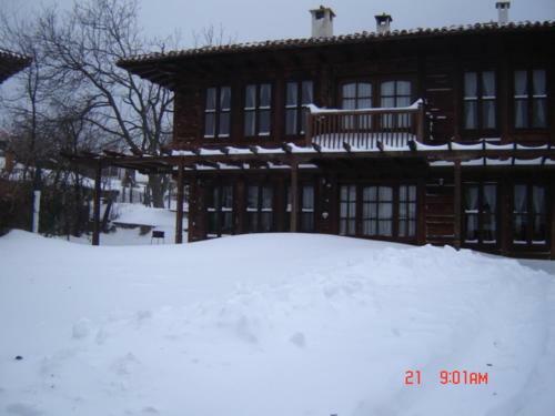 Hostal Kenara Guest House