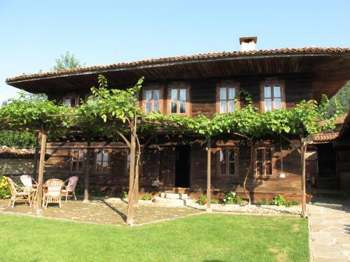 Hostal Hadjigergy's Guest House