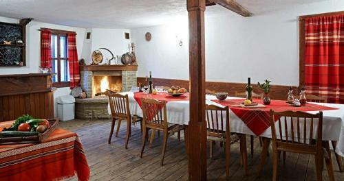 Hostal Hadjigergy's Guest House