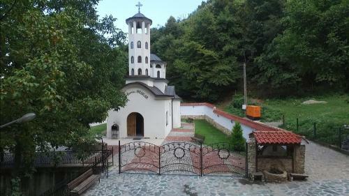 Hotel Saint Nedelya