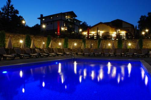 Hotel Valdi Hill Complex