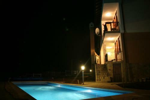 Hostal Sinabovite Houses