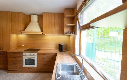 Holiday Village Apriltsi