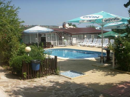 Laguna Family Hotel