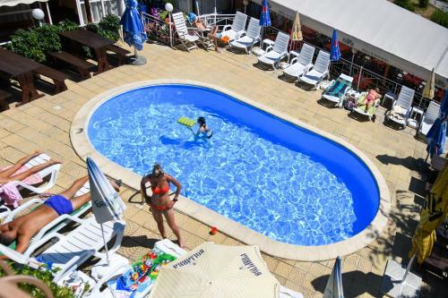 Laguna Family Hotel