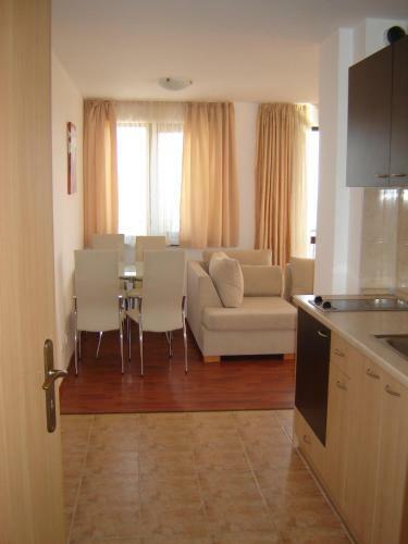 Byala Apartments In Templum Yovis
