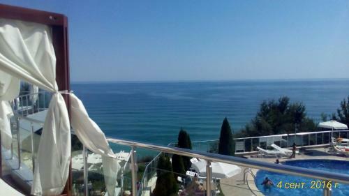 Silver Beach Apartments