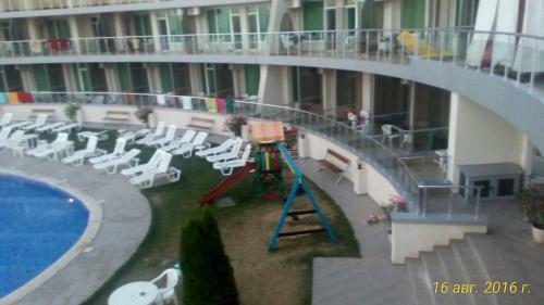 Silver Beach Apartments