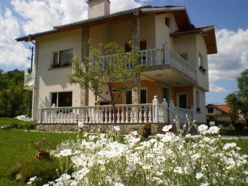 Hostal Guest House Debrina