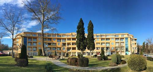 Varna Garden View Apartment