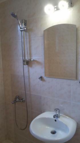 Hostal Lozitsa Guest House