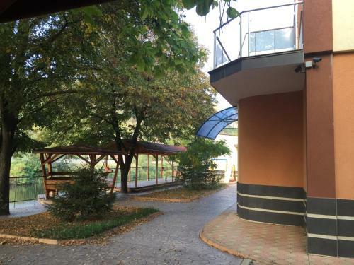 Bon Bon Struma Hotel