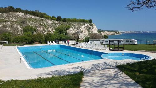 Salena Apartments In Saint George Complex