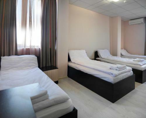 Hotel & Business Center Trakia