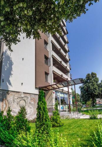 Hotel & Business Center Trakia