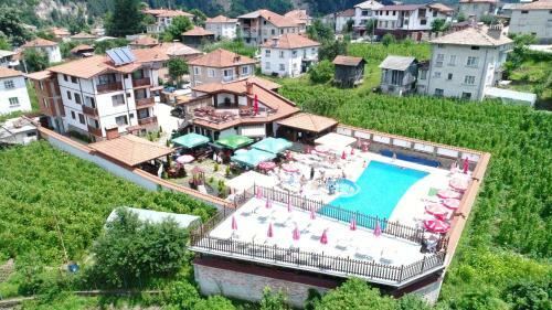 Hotel Rodopski Rai Complex