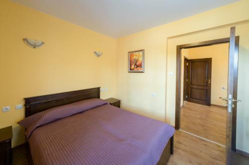 Hostal Complex Rayuvski Han
