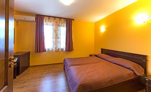 Hostal Complex Rayuvski Han