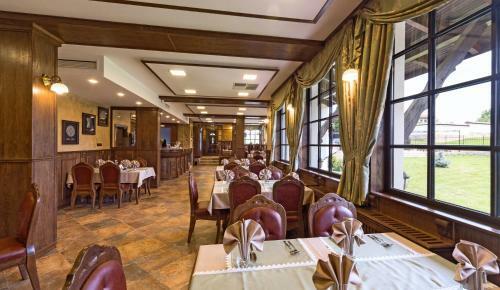 Hostal Complex Rayuvski Han