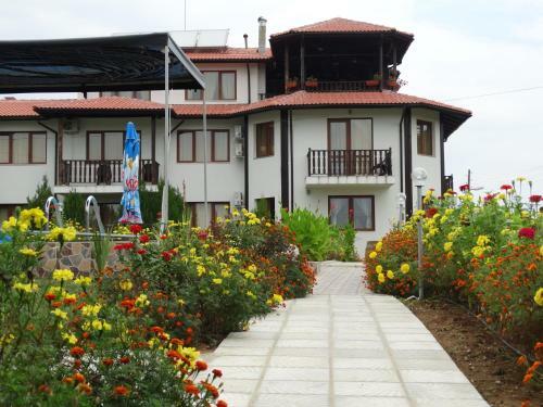 Hostal Guest House Kontrasti