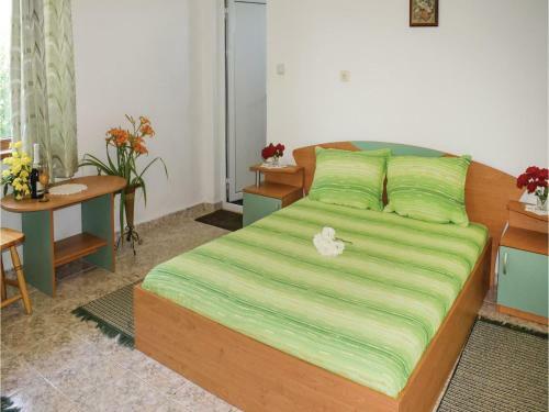Four-bedroom Holiday Home In Village Velika