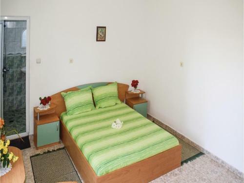 Four-bedroom Holiday Home In Village Velika