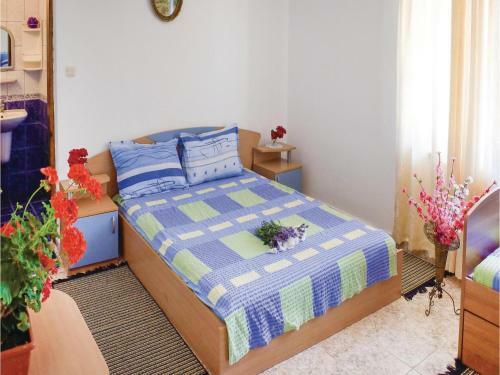 Four-bedroom Holiday Home In Village Velika