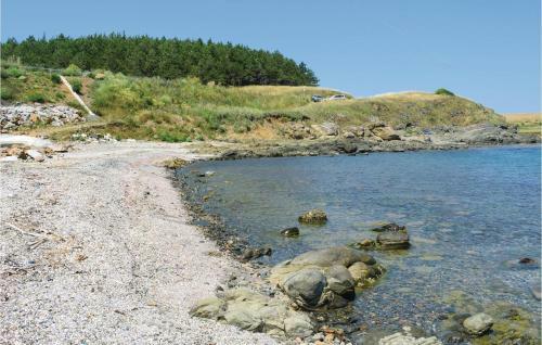 Four-bedroom Holiday Home In Village Velika