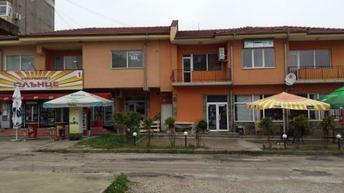 Hostal Rooms Lagat