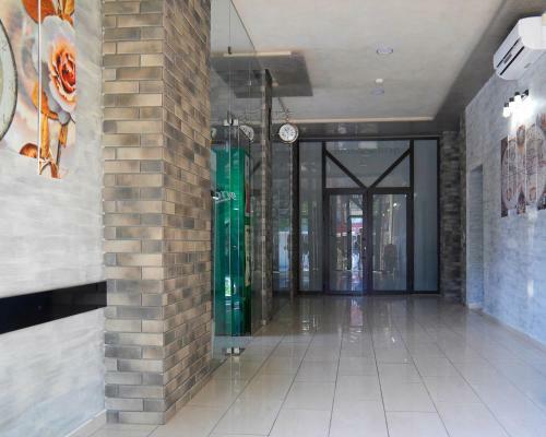 Hotel & Business Center Trakia