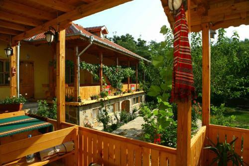 Hostal Pelican Birding Guest House