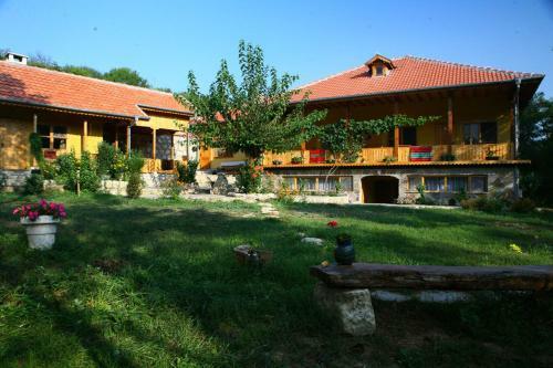Hostal Pelican Birding Guest House