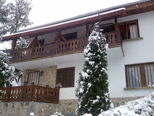 Villa House Kapinovski Monastery