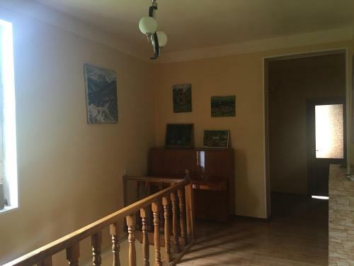 Hostal Areguni Guest House